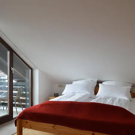 B&B Weingut H. Gindorf