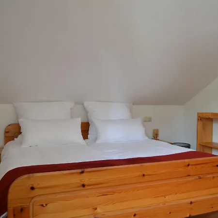 Weingut H. Gindorf 3* リーザー