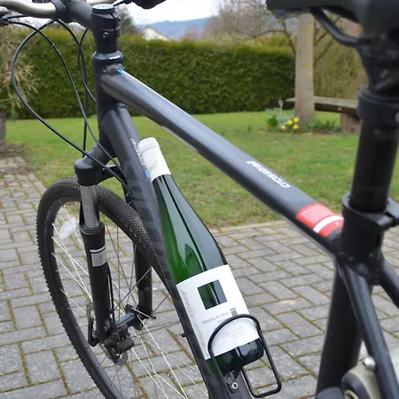 ベッド・アンド・ブレックファスト Weingut H. Gindorf