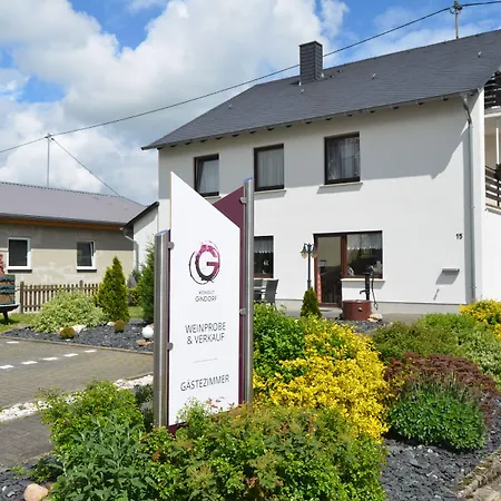 Bed & Breakfast Weingut H. Gindorf Lieser