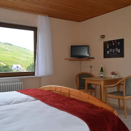 Weingut H. Gindorf 3*