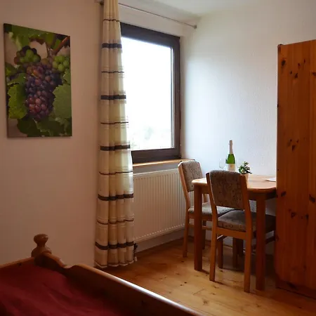 B&B Weingut H. Gindorf 3*