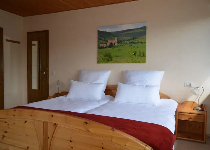 ベッド・アンド・ブレックファスト Weingut H. Gindorf